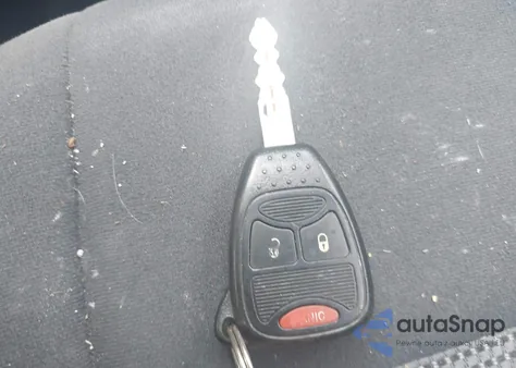 2016 Jeep Compass Sport из США, поврежденный, VIN 1C4NJDBB5GD556770